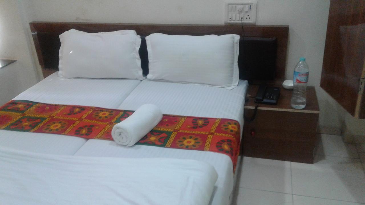 Akshara Residency Hotel Mumbai Kültér fotó