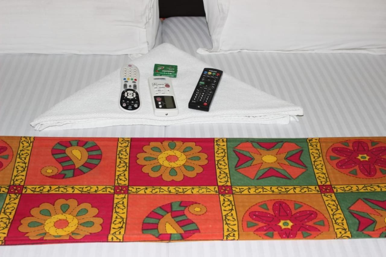 Akshara Residency Hotel Mumbai Kültér fotó